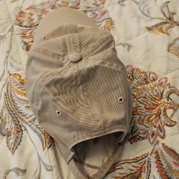 Calvin Klein Light Beige Embroidered Logo Baseball Cap - Picture 6 of 9